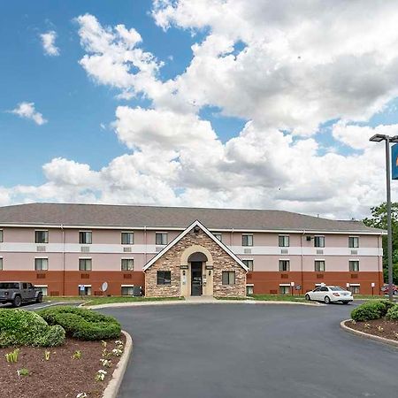 Suburban Studios Louisville East Buitenkant foto