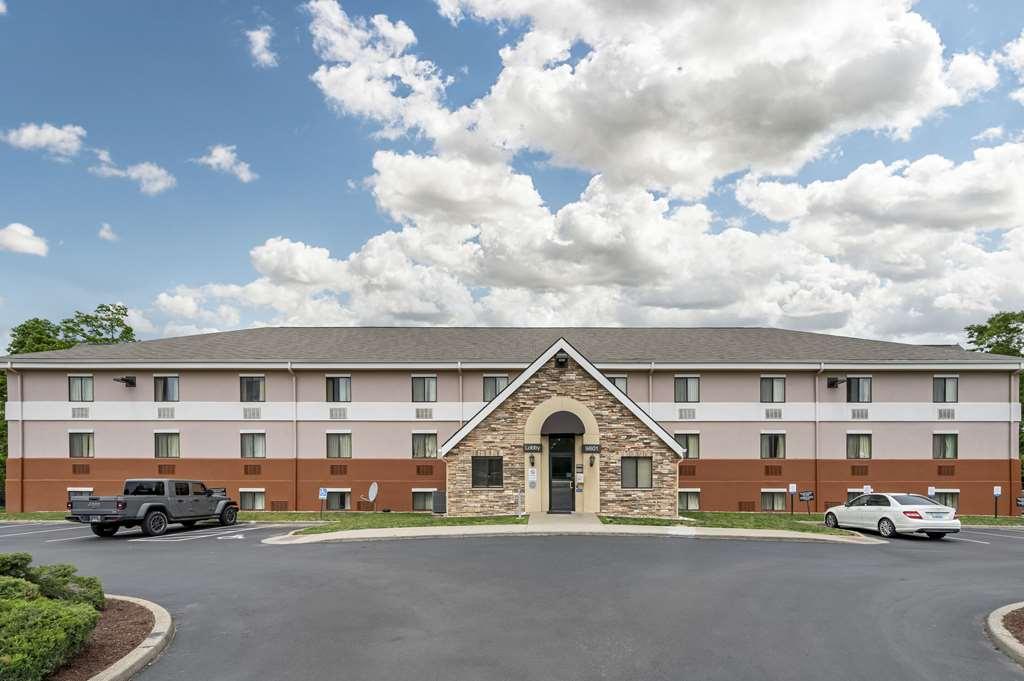 Suburban Studios Louisville East Buitenkant foto