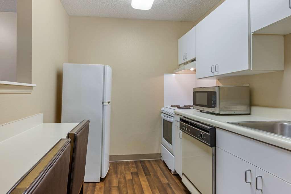 Suburban Studios Louisville East Kamer foto